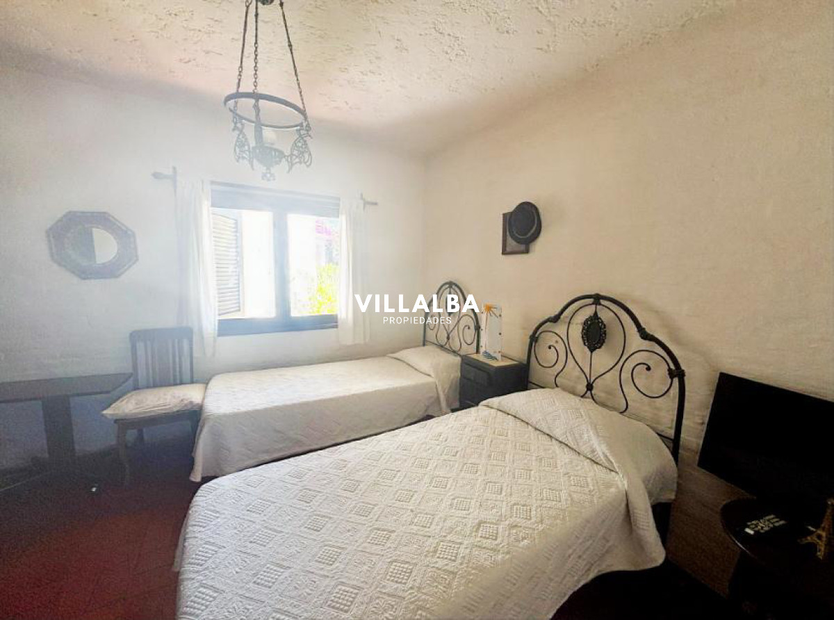 Apartamento ID.3849 - Casa de 3 dormitorios a pasos de playa mansa 