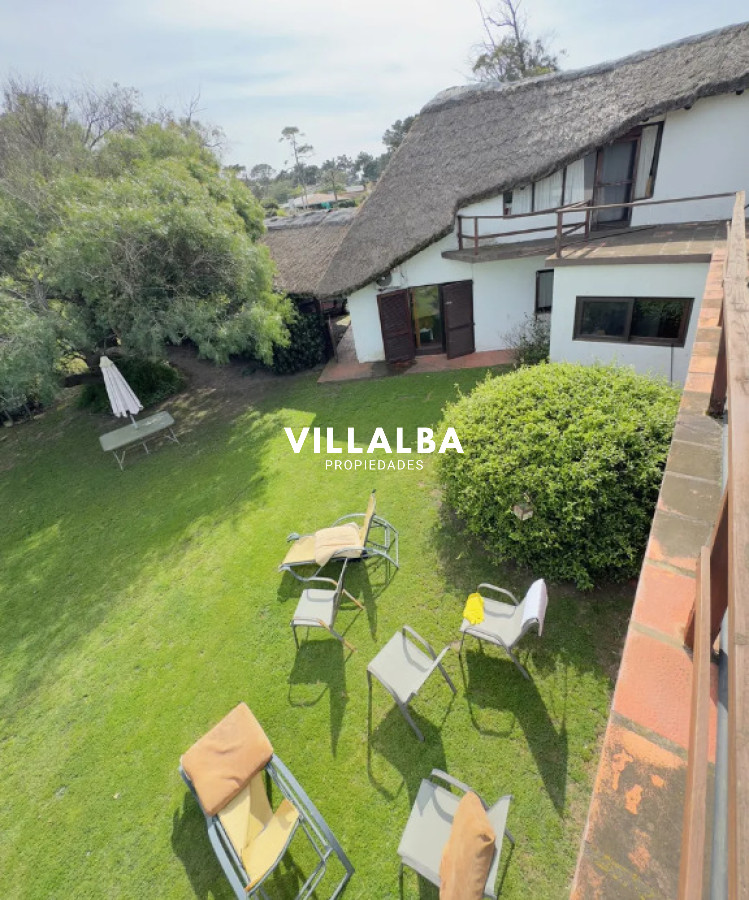 Apartamento ID.3849 - Casa de 3 dormitorios a pasos de playa mansa 