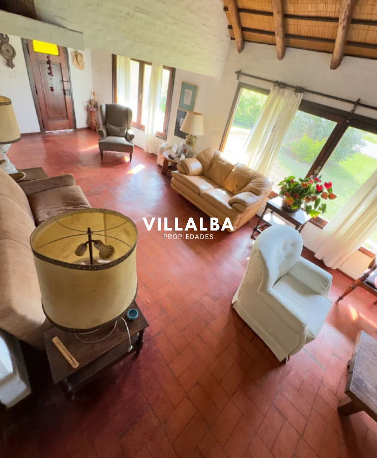 Apartamento ID.3849 - Casa de 3 dormitorios a pasos de playa mansa 