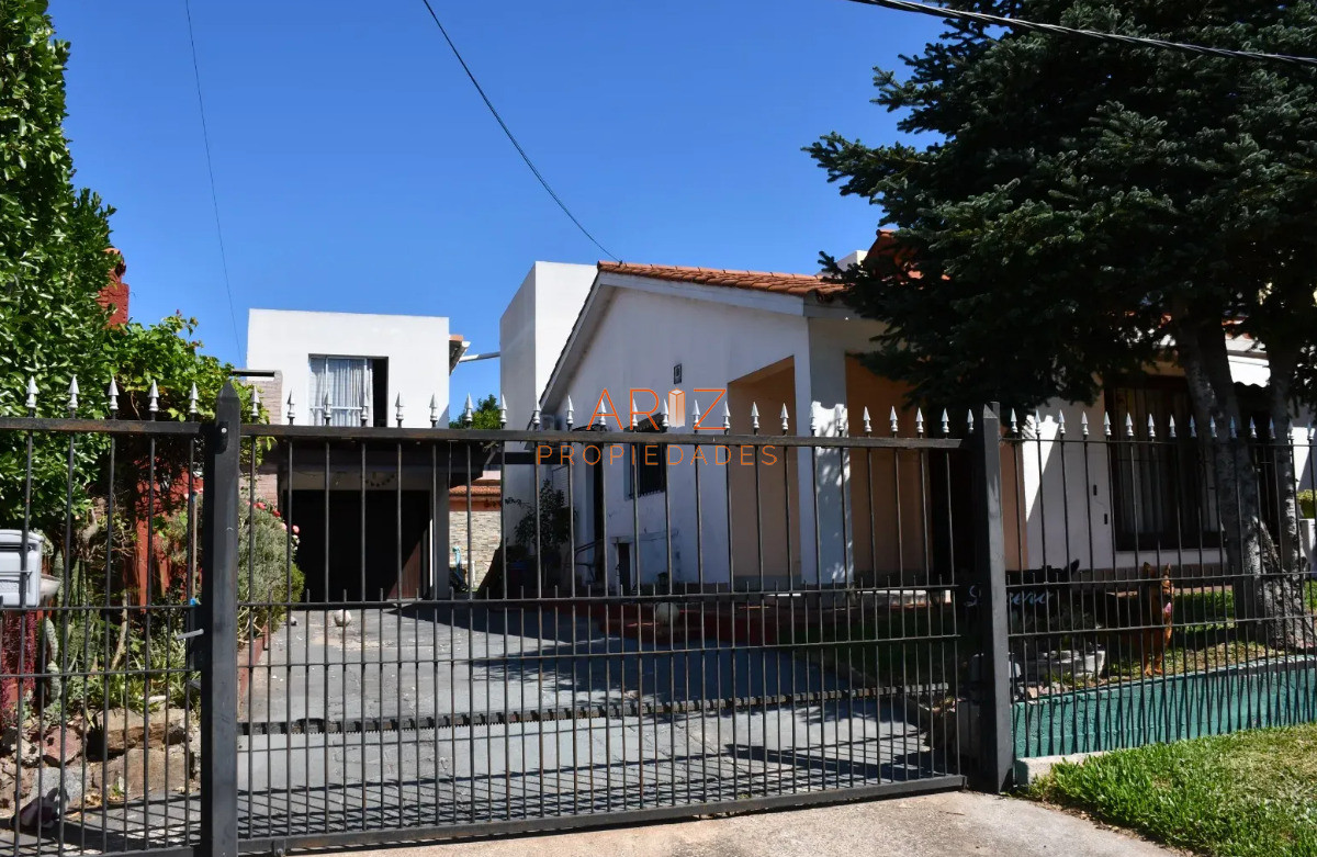 Casa ID.2507 - Venta casa de 2 dormitorios en maldonado park excelente inversión 