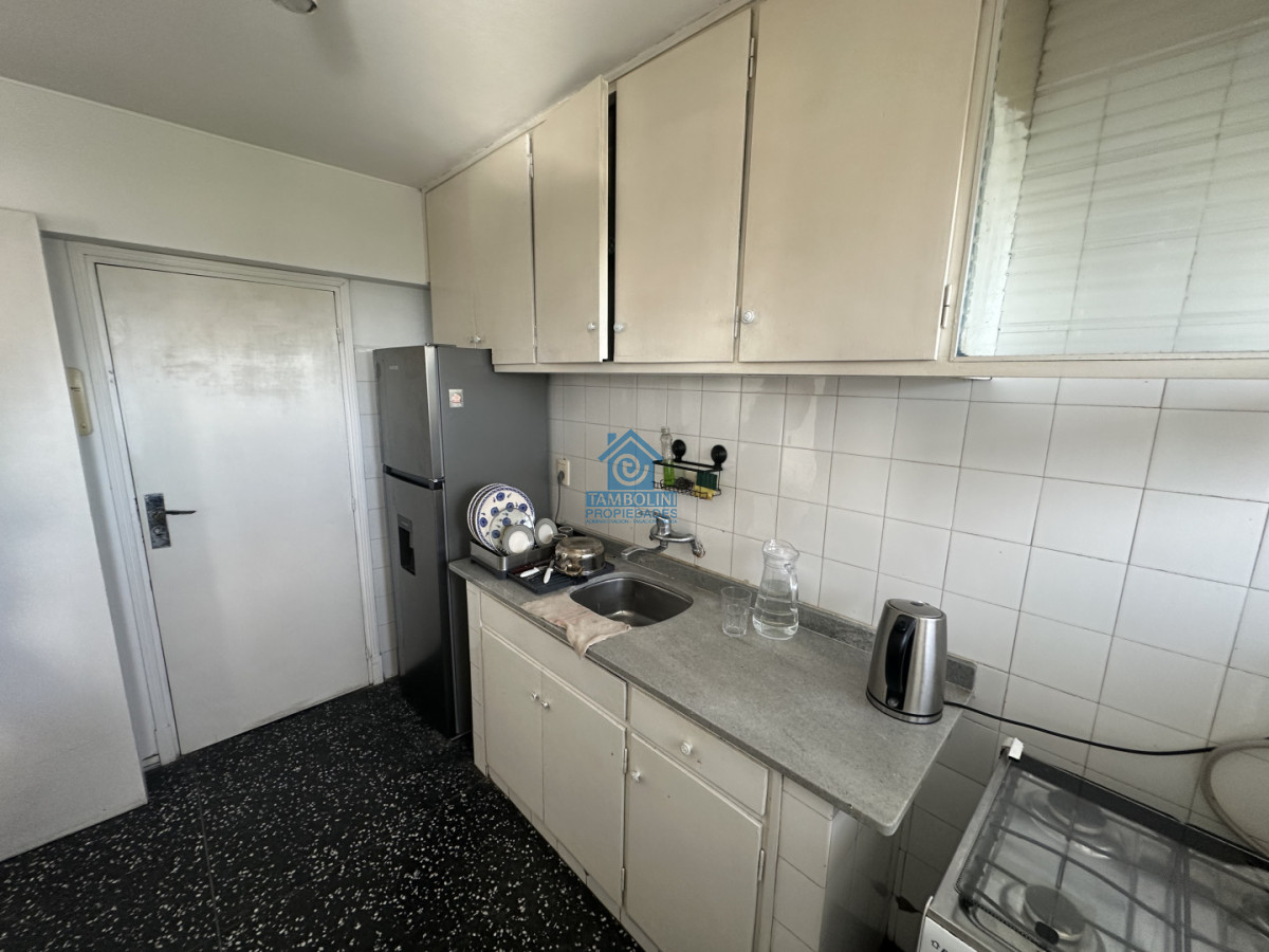 Apartamento ID.1102 - Apartamento en alquiler de tres dormitorios en brava Punta del Este