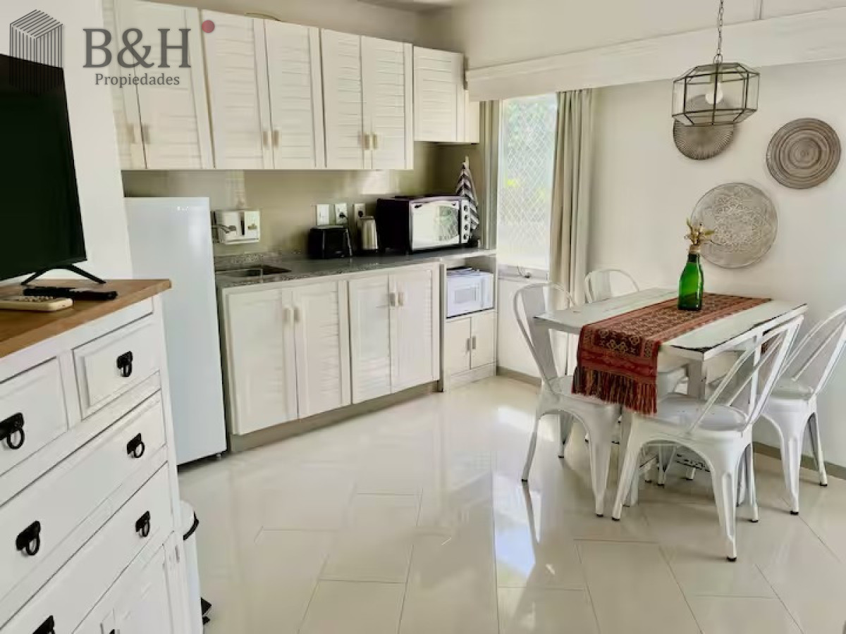Apartamento ID.7327 - Alquiler anual de 1 dormitorio en Roosevelt 