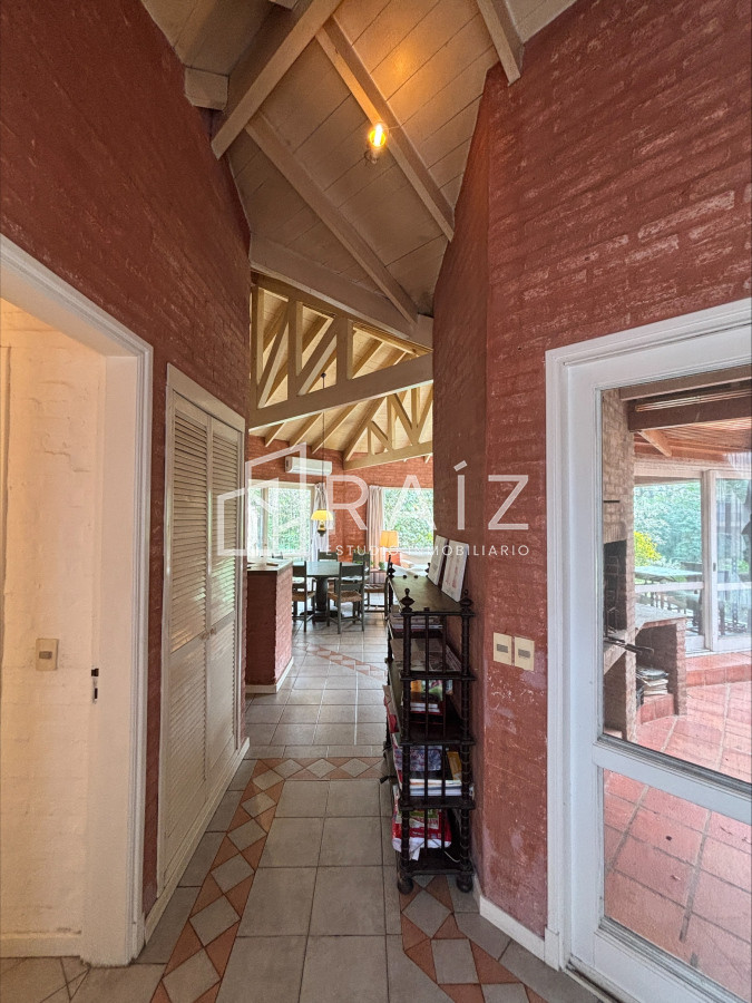 Casa ID.11486 - Casa en alquiler temporario, barrio privado, 4 dormitorios 