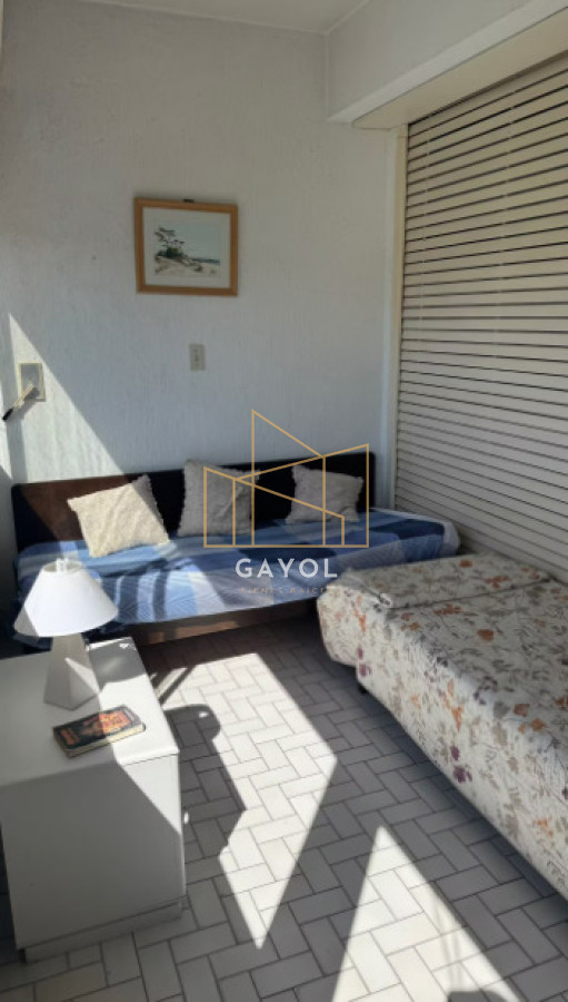 Apartamento ID.1021 - Apto de dormitorio y medio en primera linea de playa mansa 