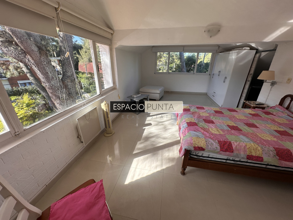 Casa ID.4221 - Casa en Alquiler anual Punta del Este
