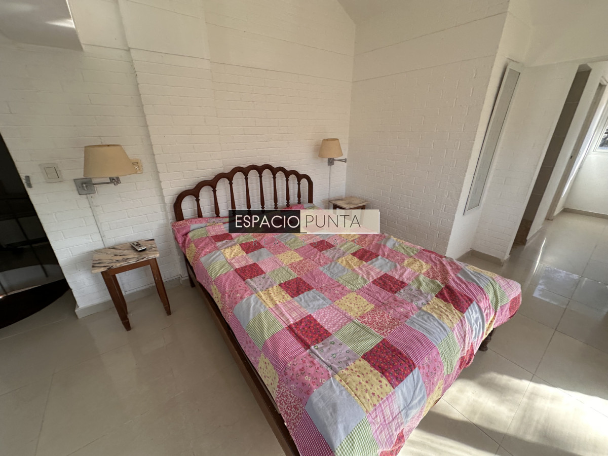 Casa ID.4221 - Casa en Alquiler anual Punta del Este