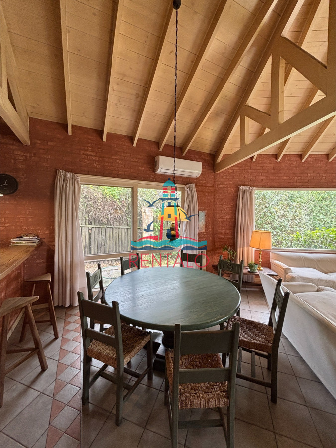 Casa ID.610 - Casa en alquiler temporario, barrio privado, 4 dormitorios 