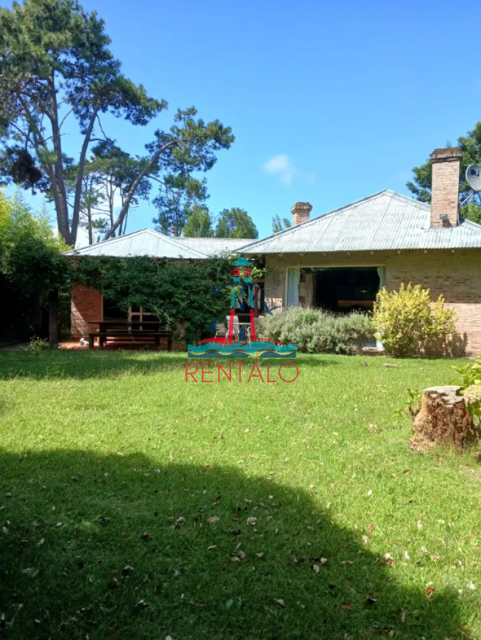 Casa ID.610 - Casa en alquiler temporario, barrio privado, 4 dormitorios 