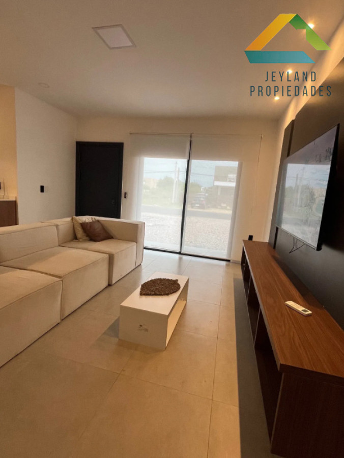 Casa ID.431 - Casa a estrenar a media cuadra de la playa 