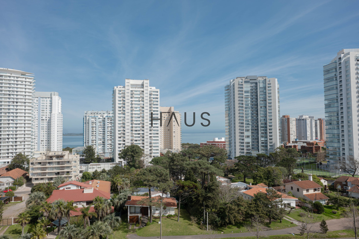Apartamento ID.591 - Apto esquinero a pasos del mar 
