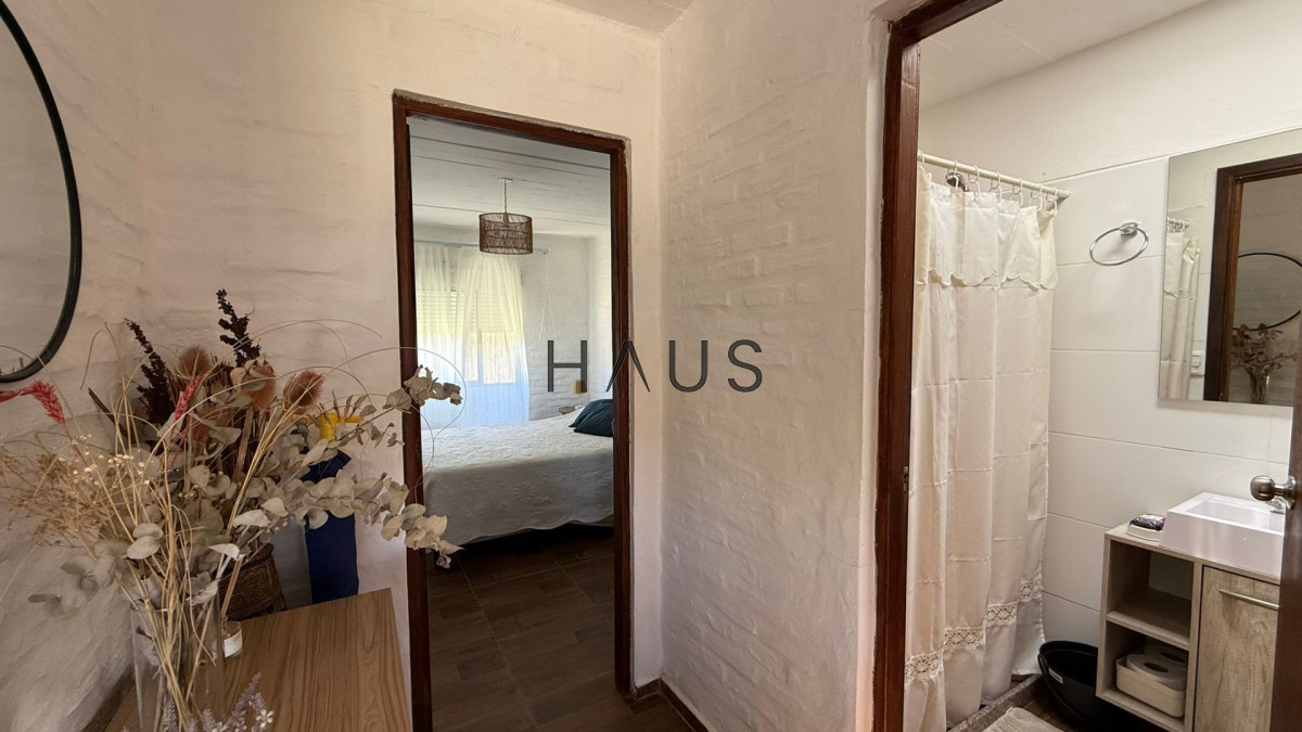 Casa ID.300 - Casa a media cuadra de la playa 2 dormitorios 