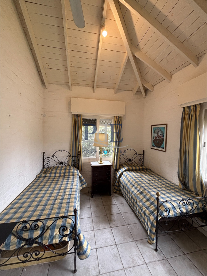 Casa de 4 dormitorios en Barrio Privado, Punta del Este. - Imagen 18