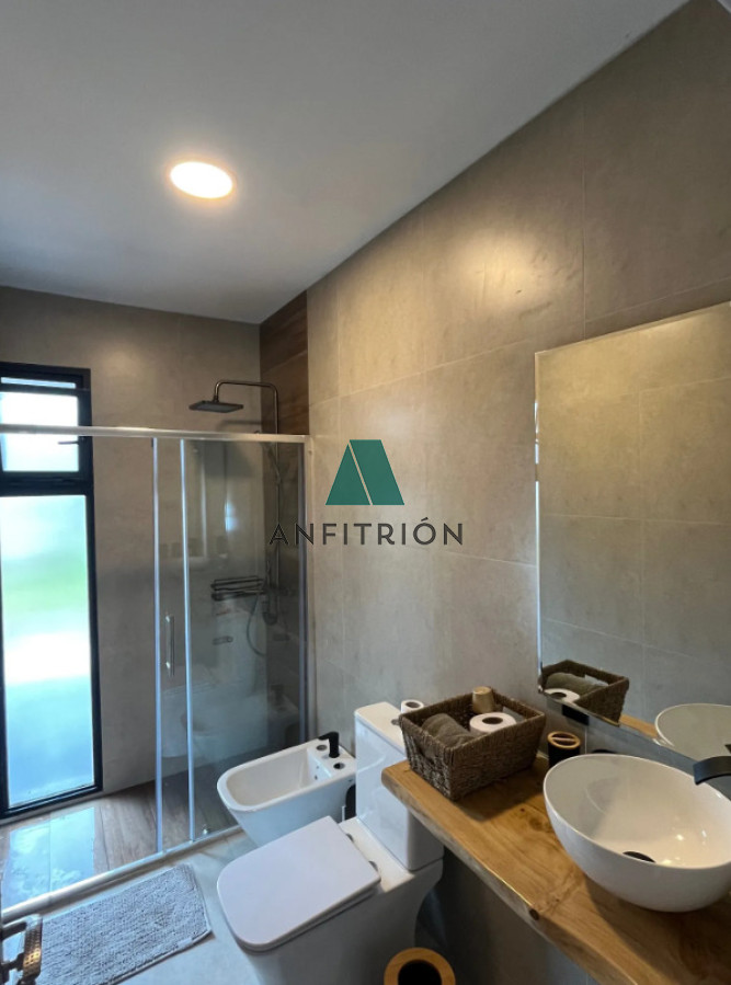 Casa ID.93 - Casa a estrenar a media cuadra de la playa 