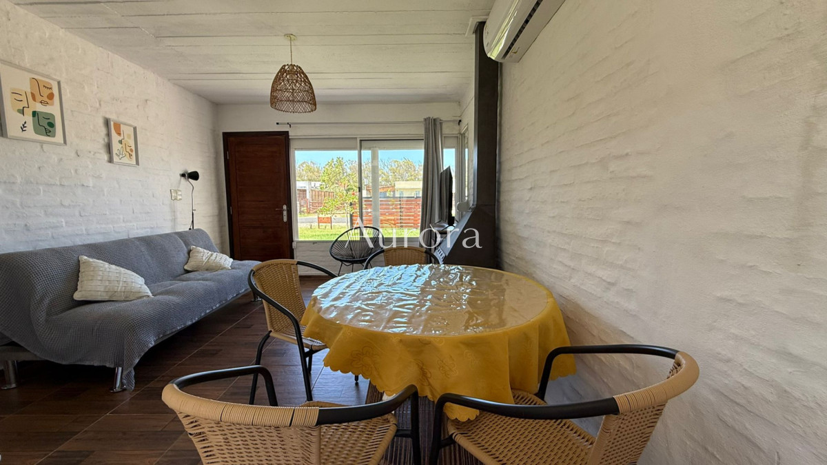 Casa ID.474 - Casa a media cuadra de la playa 2 dormitorios 
