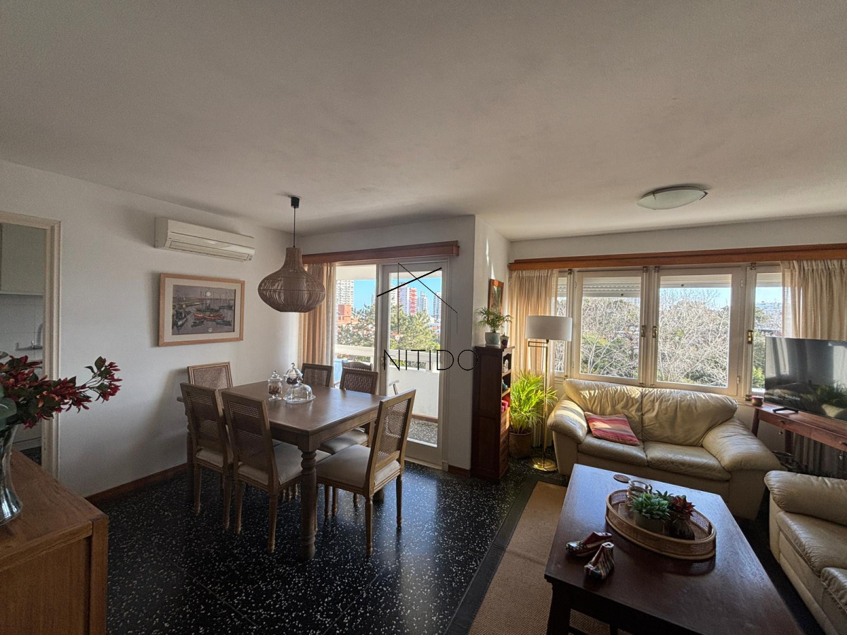 Apartamento ID.190 - Alquiler termporal de 3 dormitorios en aidy grill