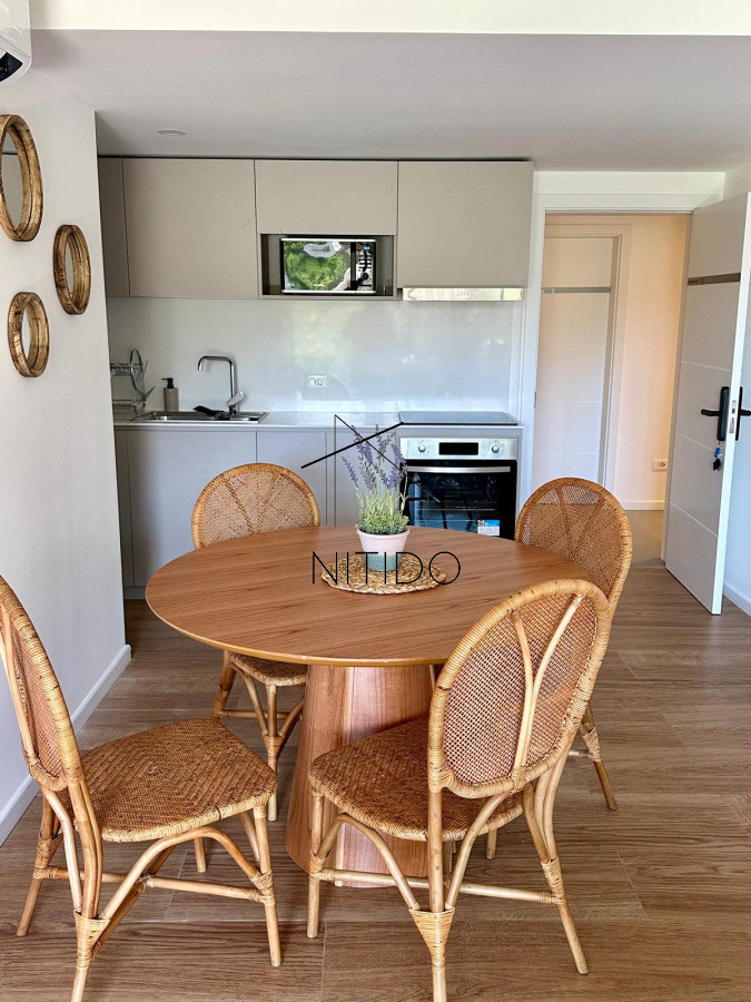 Apartamento ID.251 - Alquiler temporal en playa mansa 2 dormitorios 