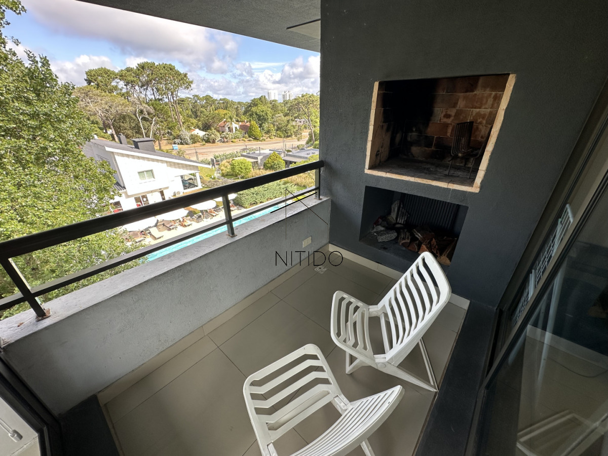 Apartamento ID.469 - Apartamento alquiler invernal de 2 dormitorios terraza con parrillero en Punta del Este, San Rafael