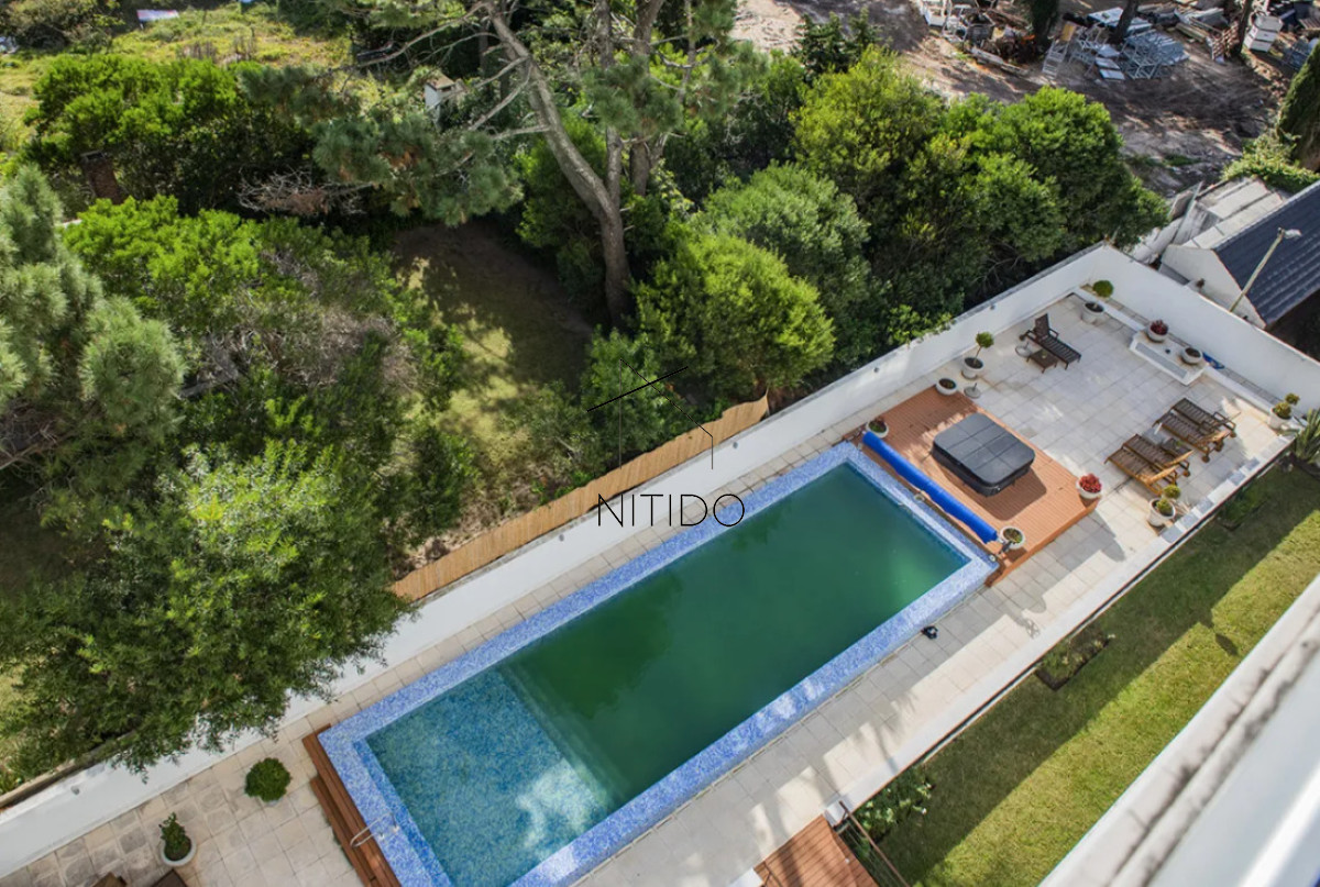 Apartamento ID.299 - Apto en aidy grill con 3 dormitorios 