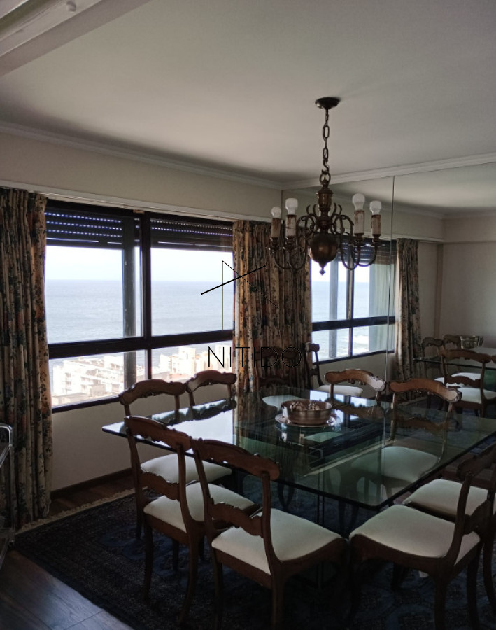 Apartamento ID.447 - apto de 4 dormitorios y servicio en peninsula 