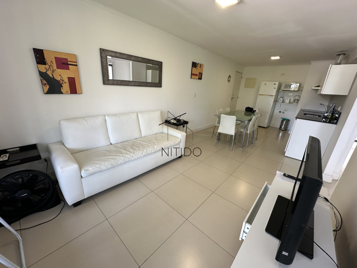 Apartamento ID.469 - Apartamento alquiler invernal de 2 dormitorios terraza con parrillero en Punta del Este, San Rafael