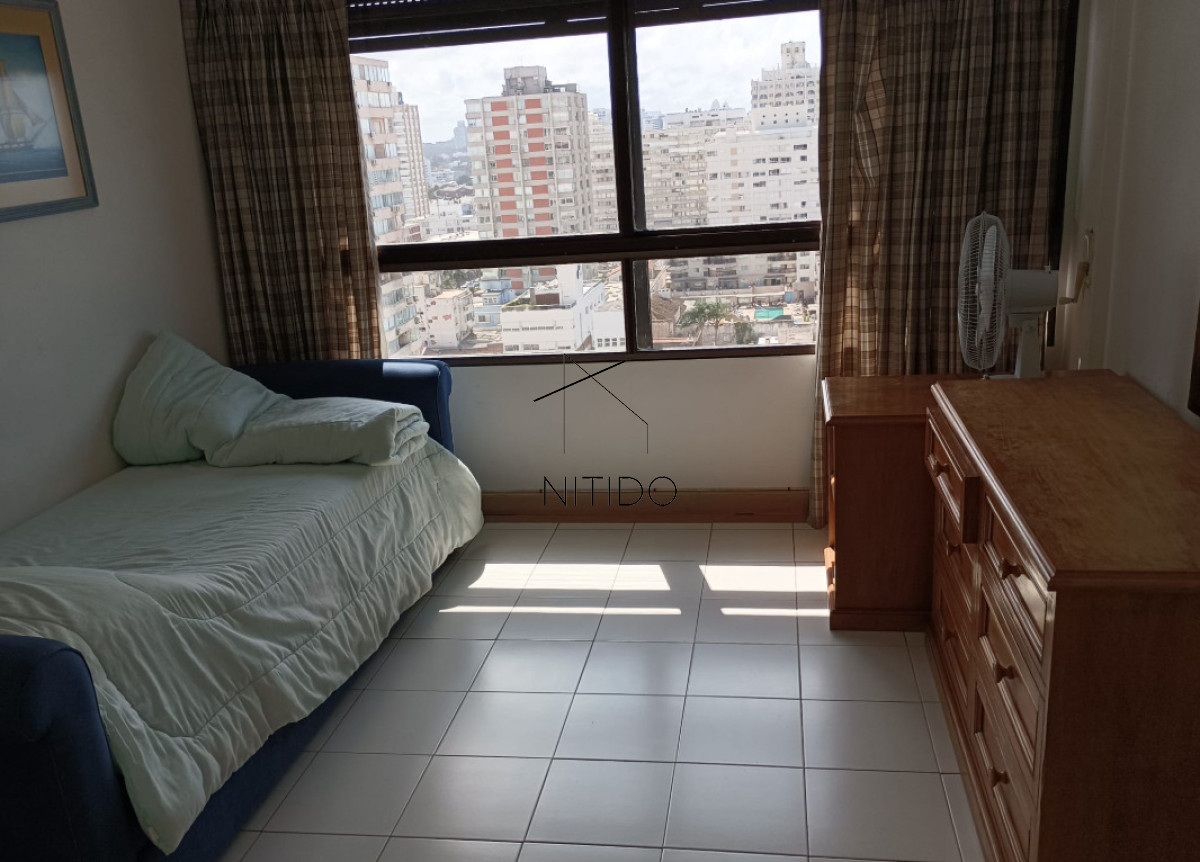 Apartamento ID.447 - apto de 4 dormitorios y servicio en peninsula 