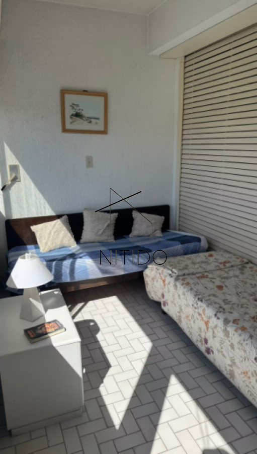 Apartamento ID.282 - Apto de dormitorio y medio en primera linea de playa mansa 