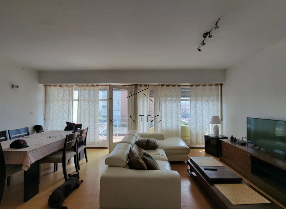 Apartamento ID.476 - Apartamento de 2 dormitorios en primera linea