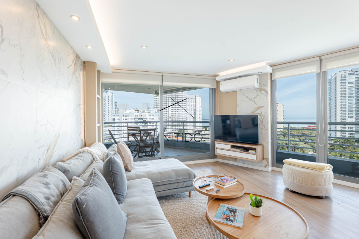 Apartamento ID.415 - Apto esquinero a pasos del mar 