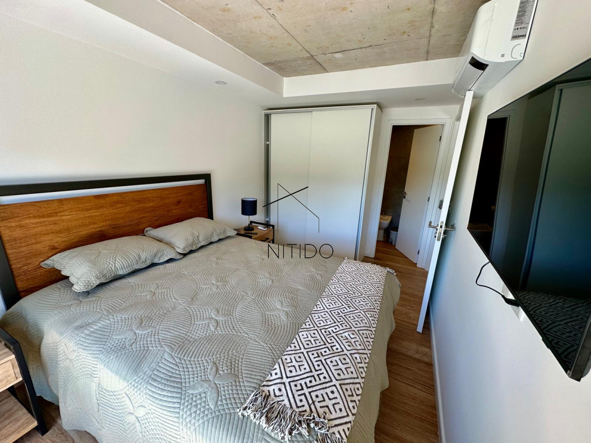 Apartamento ID.251 - Alquiler temporal en playa mansa 2 dormitorios 