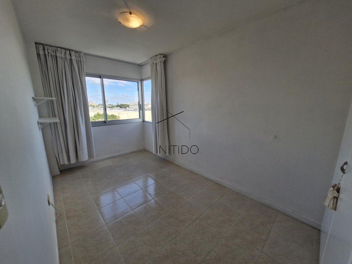 Apartamento ID.17 - Torre amadeus, 3 dormitorios 