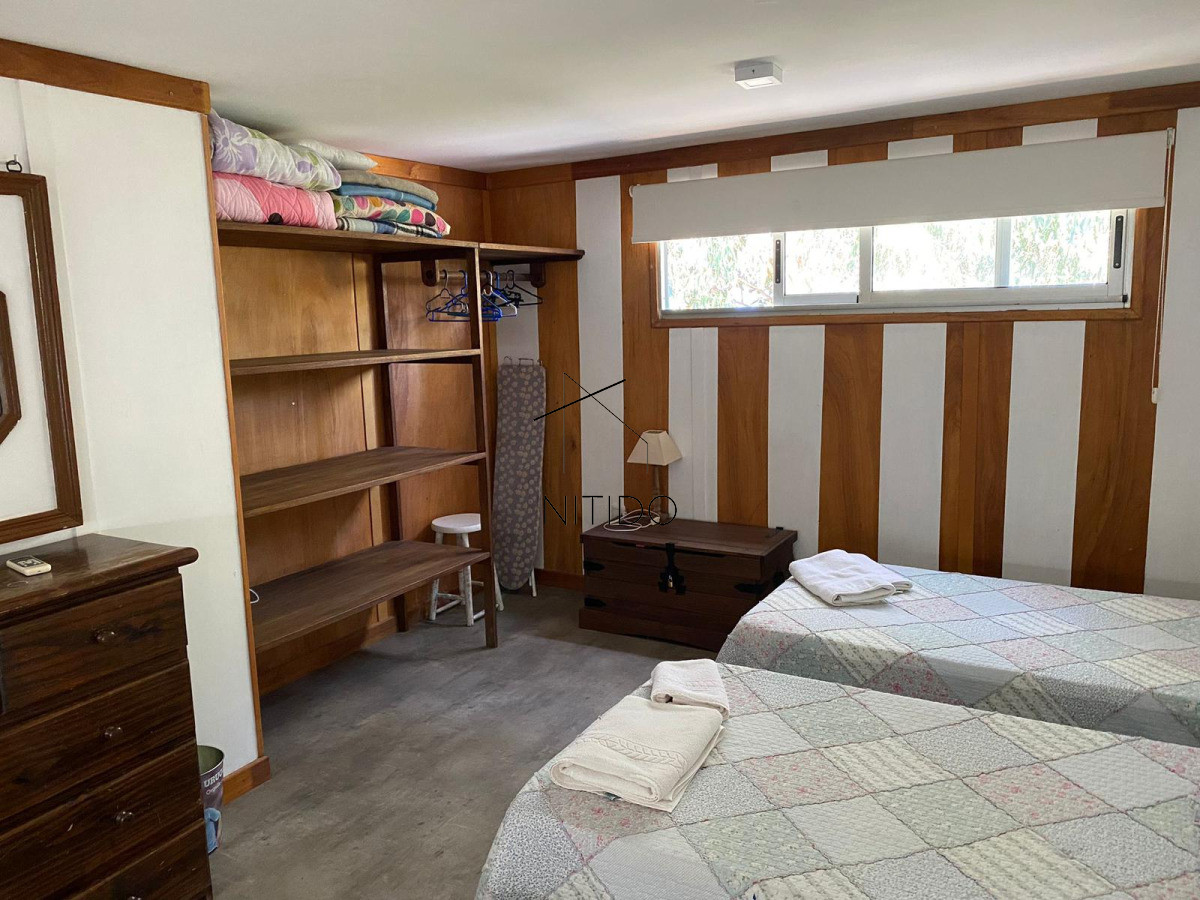 Casa ID.257 - Casa de 2 dormitorios y apartamento para huéspedes en Santa Mónica 