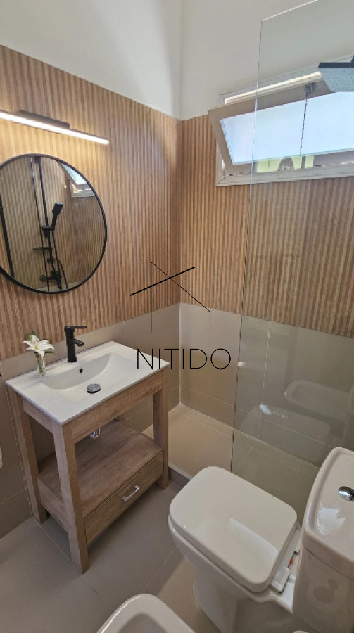 Casa ID.457 - ph en cantegril de 4 dormitorios 