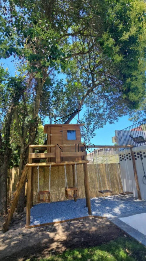 Casa ID.457 - ph en cantegril de 4 dormitorios 