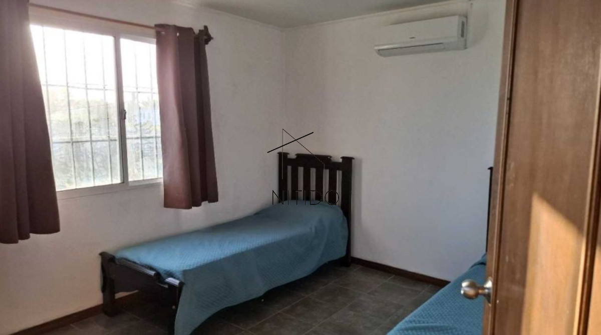 Casa ID.342 - Casa a media cuadra de la playa, 4 dormitorios 