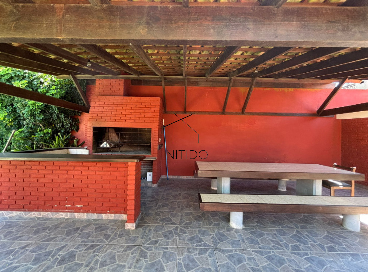 Casa ID.340 - Casa de 3 dormitorios con piscina en zona colegios 