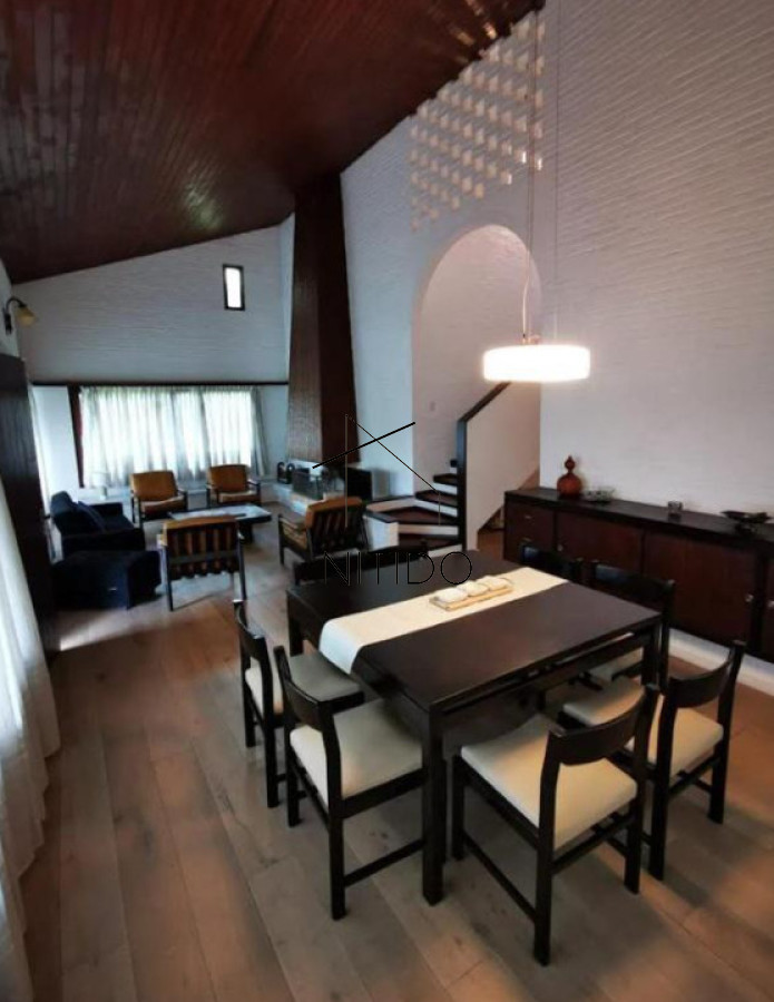 Casa ID.350 - Casa de 4 dormitorios a 2 cuadras de la playa 