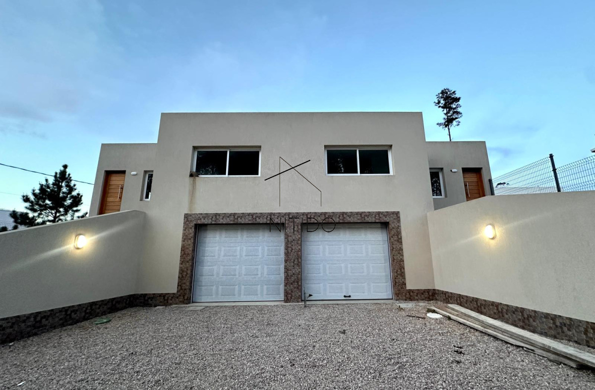 Casa ID.220 - Casa a estrenar en altos de la laguna 