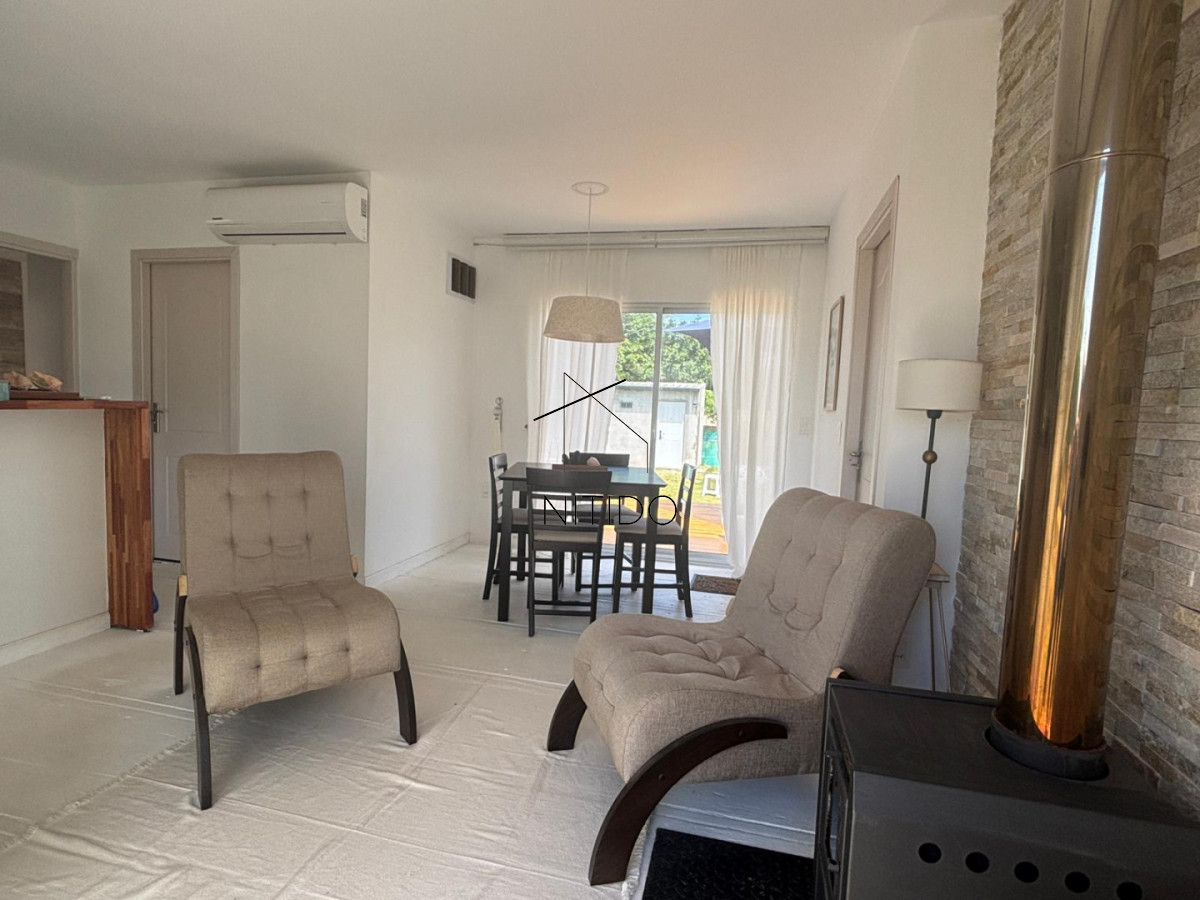 Casa ID.321 - Casa de 2 dormitorios a cuadra y media de la playa 