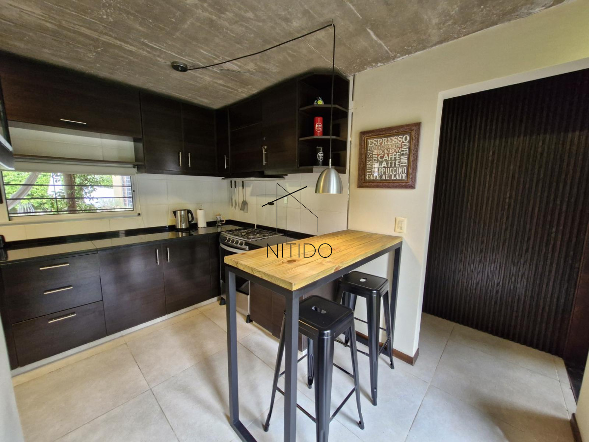 Casa ID.18 - Ph de 3 dormitorios en parque burnettq