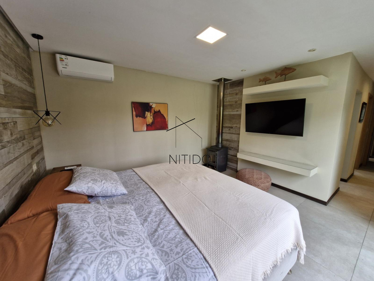 Casa ID.18 - Ph de 3 dormitorios en parque burnettq