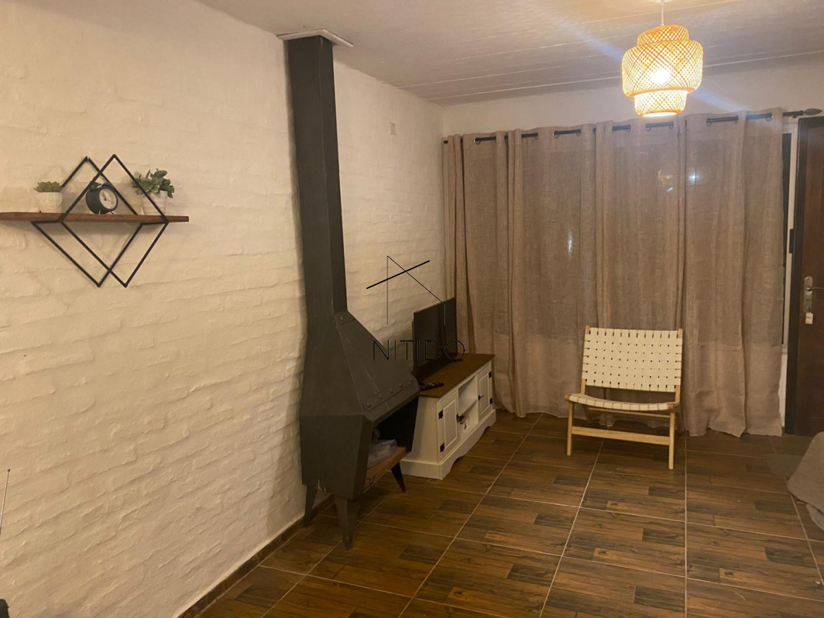 Casa ID.320 - Casa de 2 dormitorios a media cuadra de la playa 