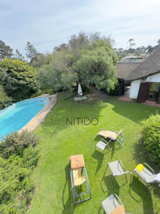 Casa ID.316 - Casa de 4 dormitorios a pasos de playa mansa 