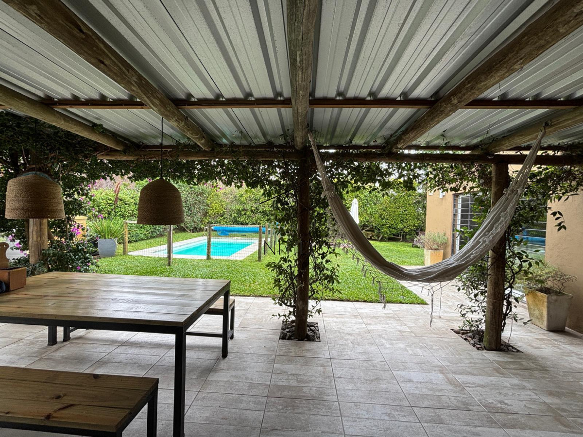 Casa ID.18 - Ph de 3 dormitorios en parque burnettq