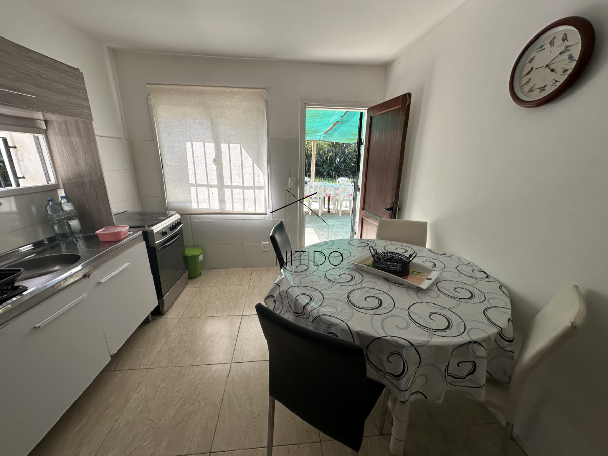 Casa ID.472 - Casa en venta de 3 dormitorios en el tesoro La Barra