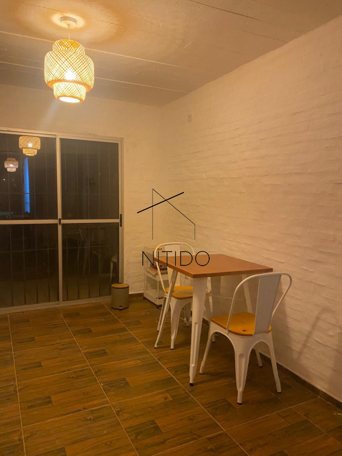 Casa ID.320 - Casa de 2 dormitorios a media cuadra de la playa 