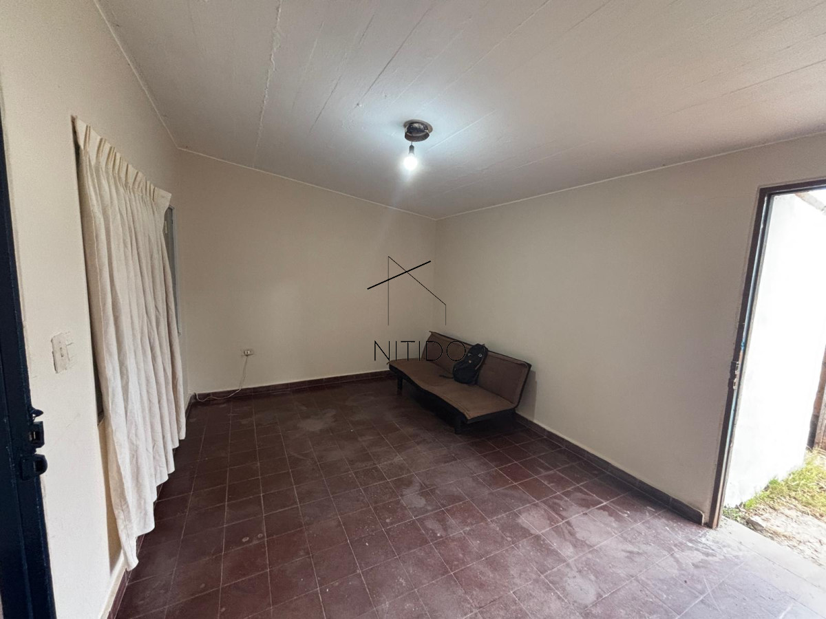 Casa ID.2 - casa de 4 dormitorios a pasos de centro