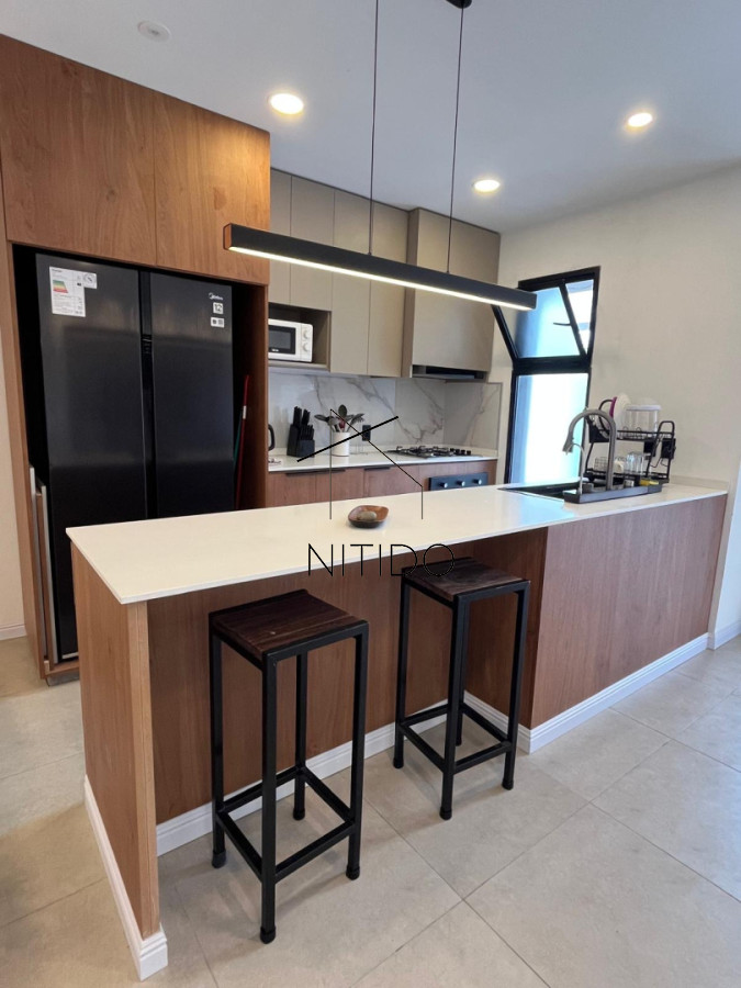 Casa ID.417 - Casa a estrenar a media cuadra de la playa 