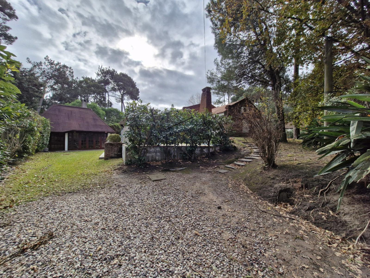 Casa ID.25 - casa en pinares de 3 dormitorios y servicio 