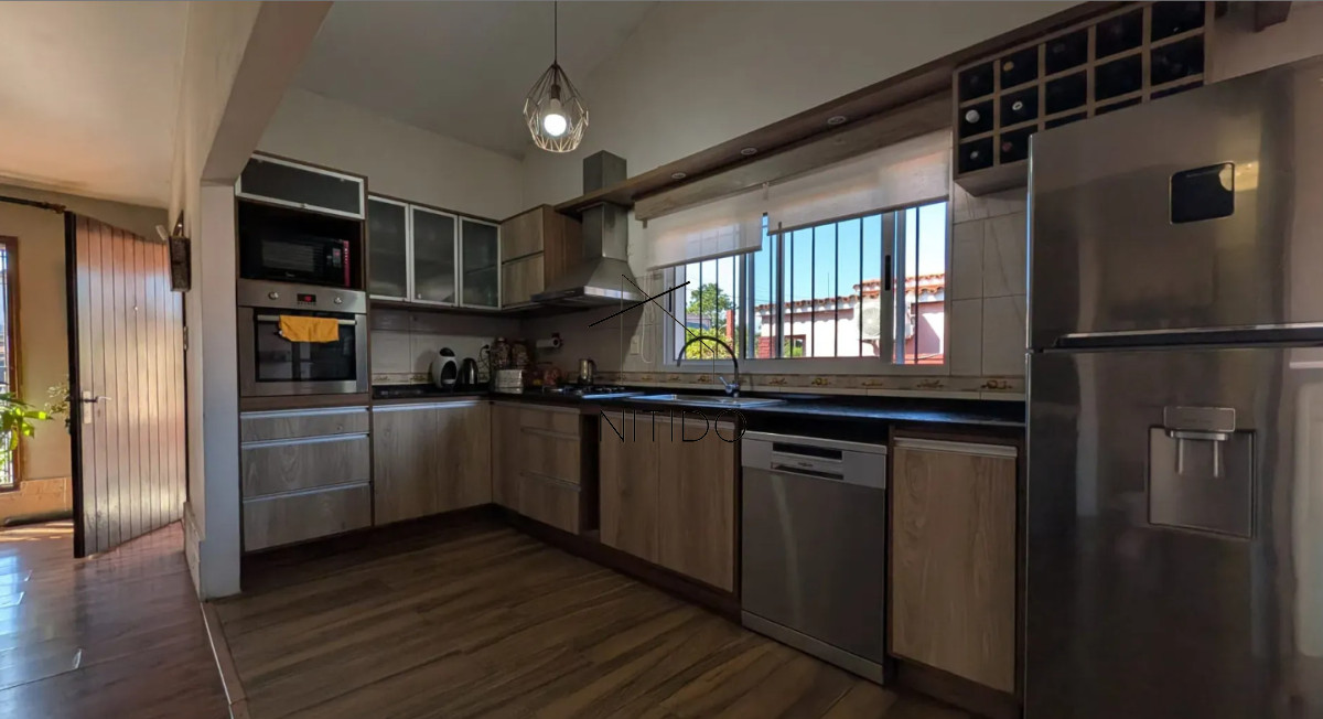 Casa ID.402 - Casa de 3 dormitorios en maldonado park 