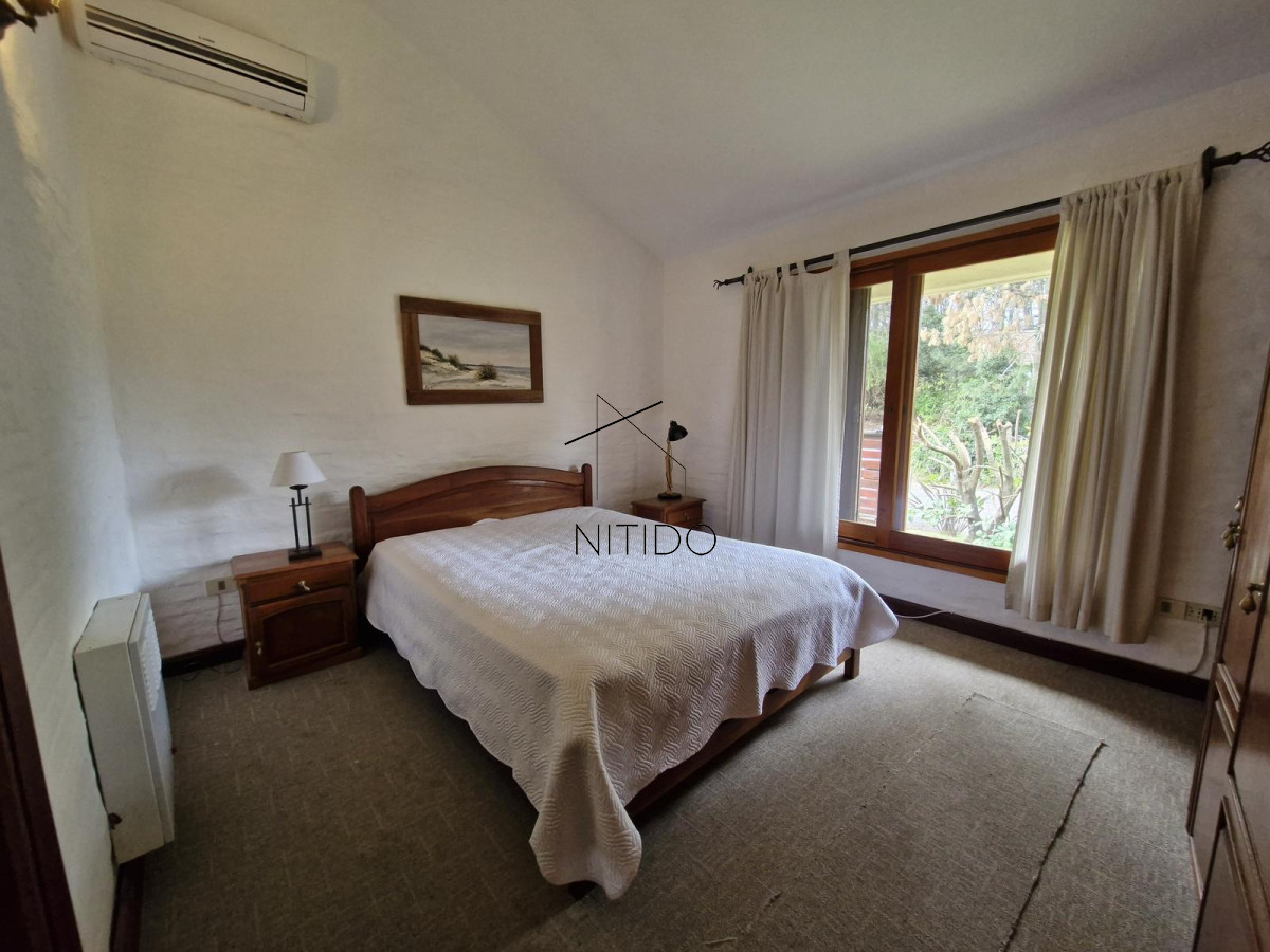 Casa ID.25 - casa en pinares de 3 dormitorios y servicio 